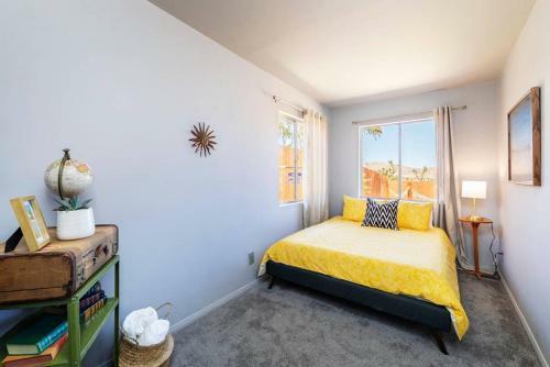 Made In The Shade - Central, Hot Tub, Ac, Sleeps 8