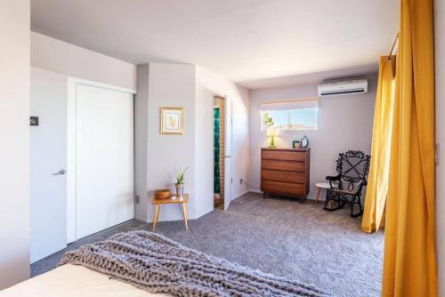 Made In The Shade - Central, Hot Tub, Ac, Sleeps 8