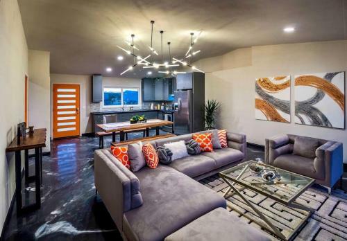 Jthavn - Joshua Tree Modern Stargazing House