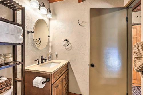 Pet-friendly Kings Beach Log Cabin With Hot Tub