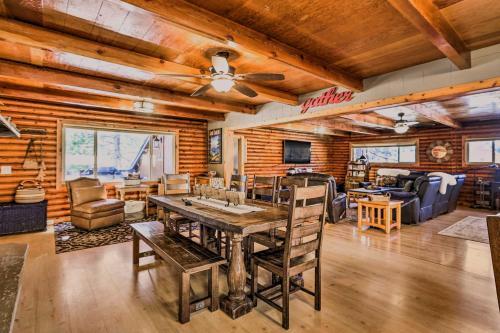 Pet-friendly Kings Beach Log Cabin With Hot Tub