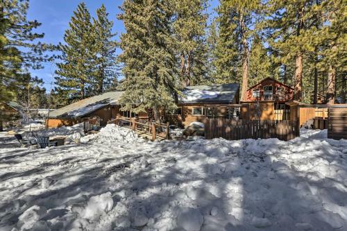 Pet-friendly Kings Beach Log Cabin With Hot Tub
