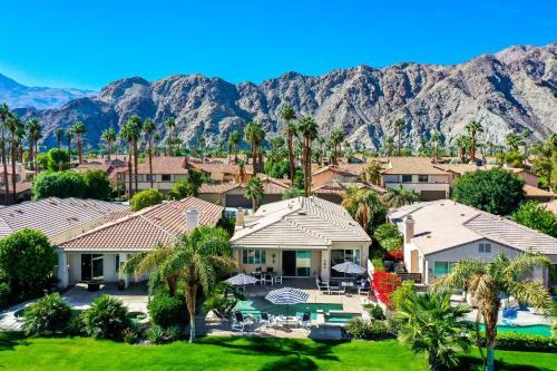 Top Rated Pool, Spa, Tanning Ledge, Grill, Misters And Pets Ok