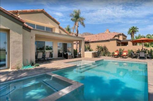 Desert Serenity 5 Star Private Pool-spa-bbq 3br-