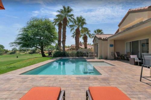 Desert Serenity 5 Star Private Pool-spa-bbq 3br-
