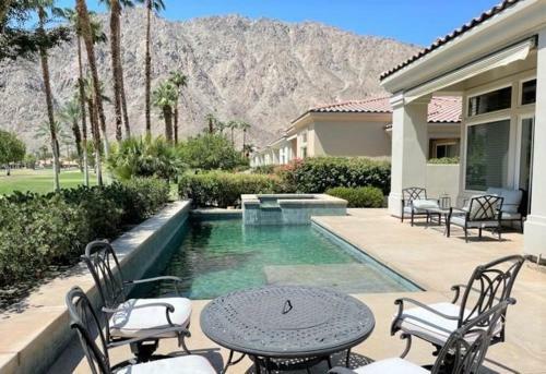 Riviera Oasis At Pga West