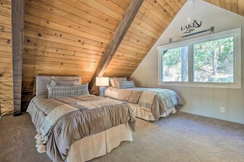 Airy Alpine Getaway With Lake Arrowhead Views!