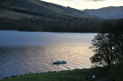 Lochearnhead Hotel
