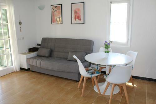 Apartamento Con Piscina En Ciudadela, Cala En Blanes