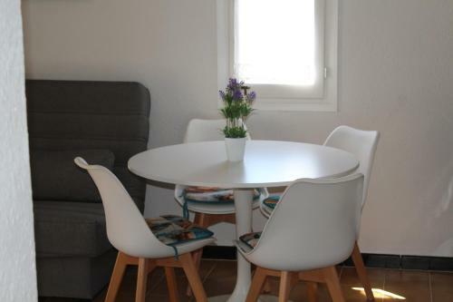 Apartamento Con Piscina En Ciudadela, Cala En Blanes