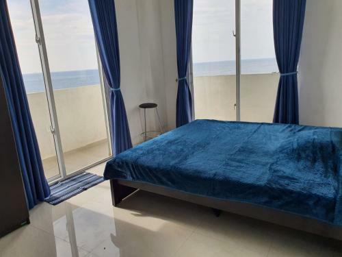 New 2 Bedroom Apartment, 100m Away From The Beach