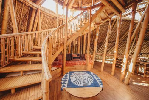 Villa Tower House - 4 Bds Eco Bamboo House, River View