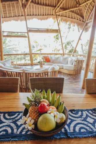 Villa Tower House - 4 Bds Eco Bamboo House, River View