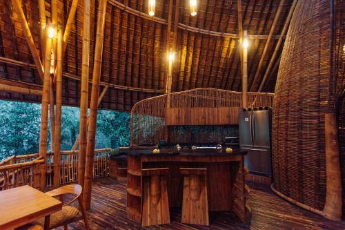 Villa Temple House 3bds Eco Bamboo House Pool River View