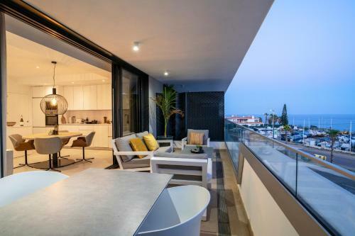 Sealine Brand New Apartment In Torrox Costa