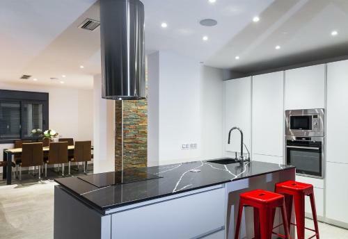 Luxury Villa Celeste Spa Retreat