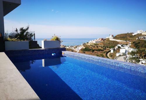 Luxury Villa Celeste Spa Retreat