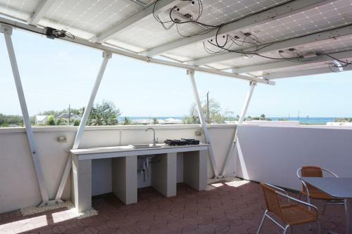 Exclusive Luxury Apartment Higher Heights, Barbados