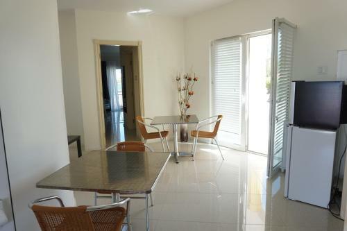Exclusive Luxury Apartment Higher Heights, Barbados