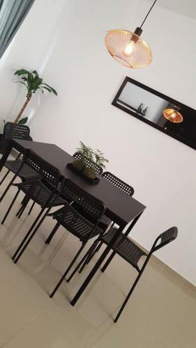 Hermoso Apartamento Con Estacionamiento Gratuito.