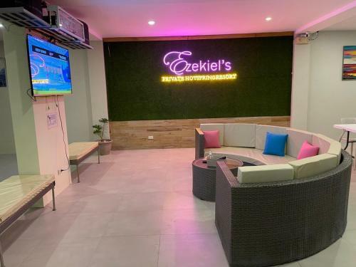 Ezekiel's Private Hot Spring Resort