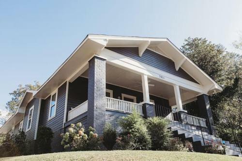The Magnolia Manor- Historic Birmingham