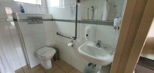Majestic Court 802 - Central Christchurch Studio