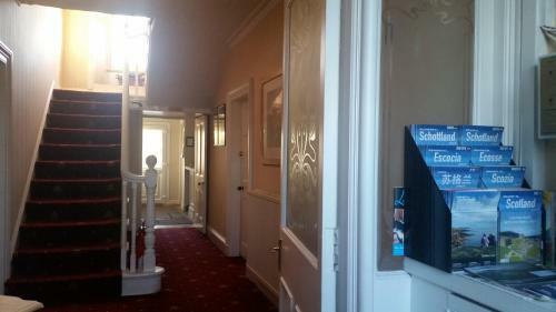 Broomfield House Bed And Breakfast
