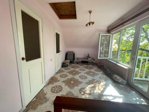 Townhouse 20min Drive To Yerevan