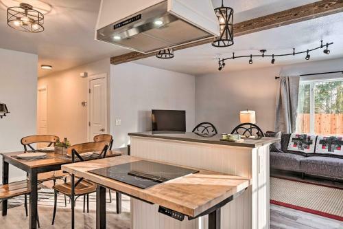 Kenai Home With Fireplace Less Than 10 Mi To Big Eddy!