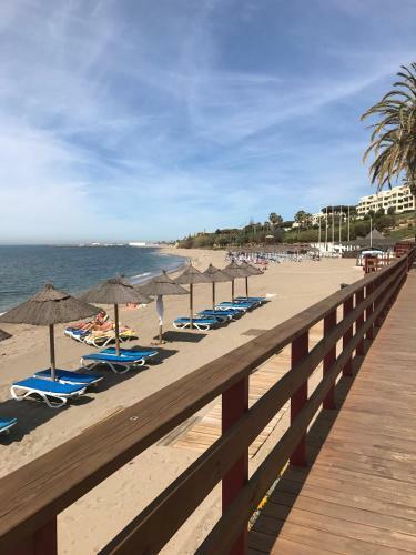 Apartment By The Beach