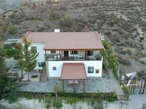 Danai Village House (three Bedroom House)