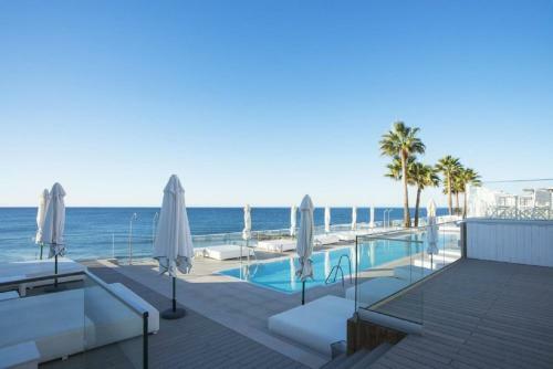 Apartament Aguamarina On The Beach Front