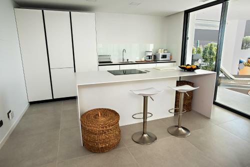 Villa 3 Bdrm Vacation Home ? Sea View ? Cala De Mijas