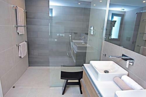 Villa 3 Bdrm Vacation Home ? Sea View ? Cala De Mijas