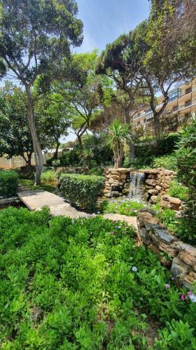 Apartament Mansion Beachfront - Apartments With Sea Views