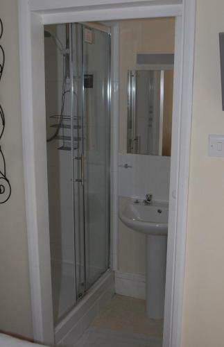 Hostal Marlborough House Hotel
