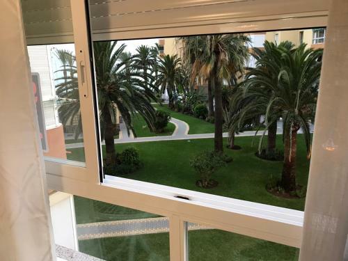 Apartamentos Centro Internacional Algarrobo-costa