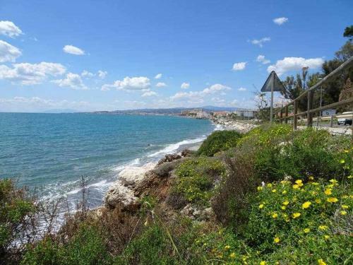 Apartamento Agradable Con Gran Solarium En Mezquitilla