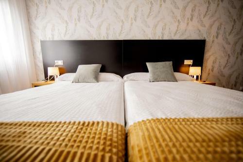Hostal Lecer - Noja Rooms