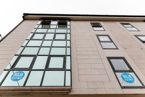 Hostal Lecer - Noja Rooms