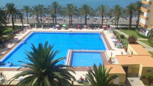 Apartamento Primera Linea De Playa, Vistas Al Mar