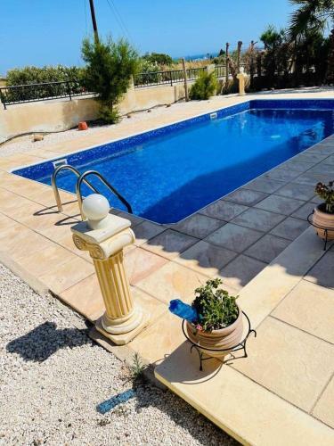 Coral Bay Villa Fortune