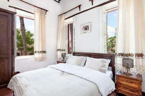Bed & Breakfast Palm Garden Guest House
