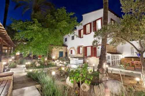 Bed & Breakfast Palm Garden Guest House