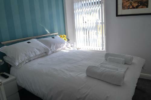 Hostal White Rose Guest House