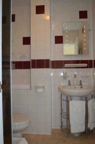 Hostal Rebleen Guest House