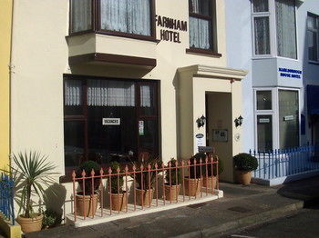 Hostal Farnham Hotel