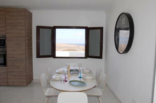 Villa Tranquilidad With Amazing Private Terrace And Heated Pool