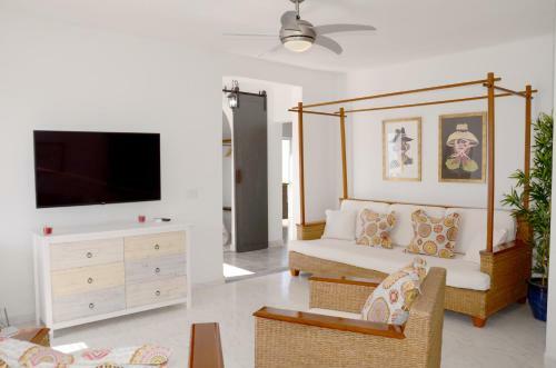 Villa Tranquilidad With Amazing Private Terrace And Heated Pool